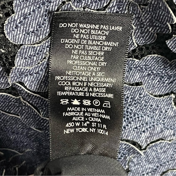 ALICE + OLIVIA FONDA SLEEVELESS DROP WAIST DENIM FLORAL APPLIQUE MINI DRESS - Picture 16 of 16